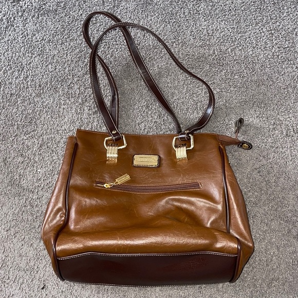 Capezio brown bag - Picture 1 of 7